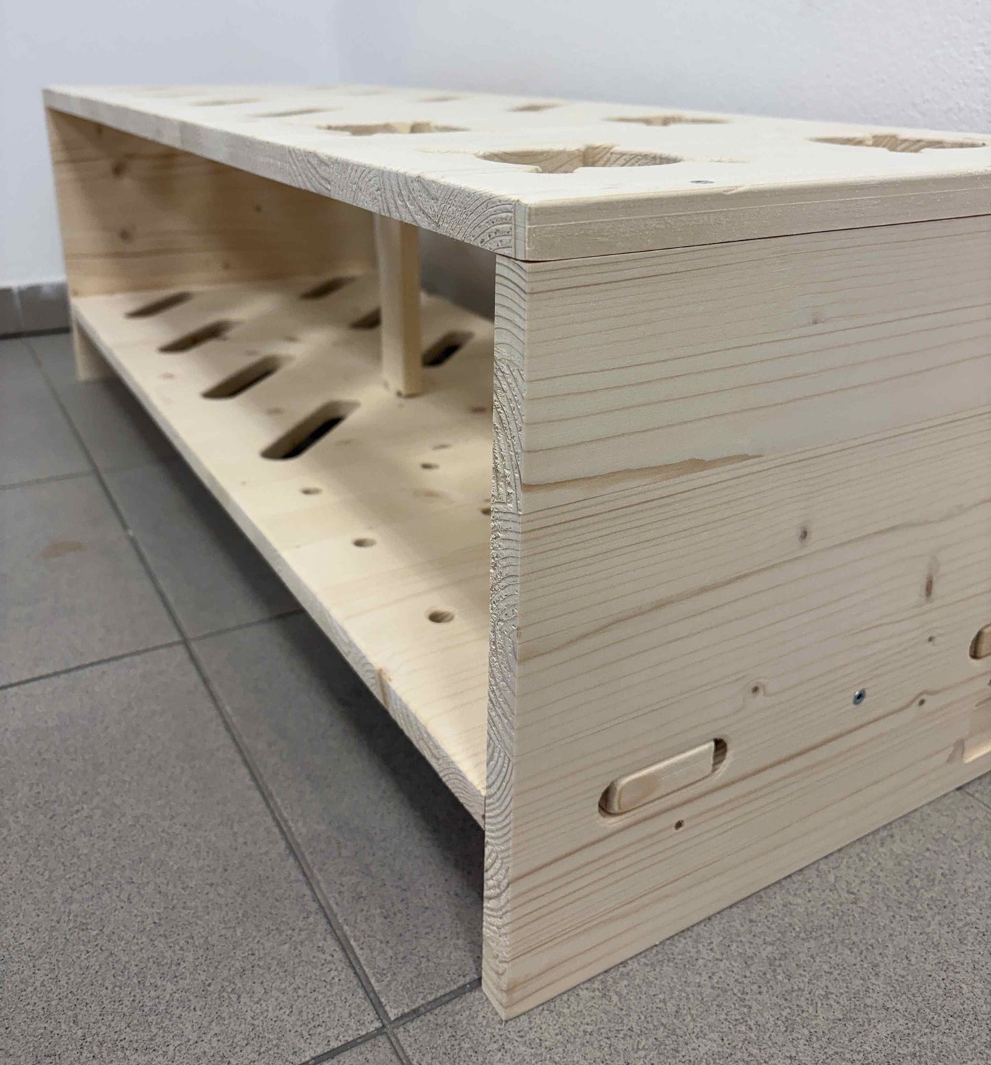 Kombinert Skistativ i tre for ski og staver - Naturfarge