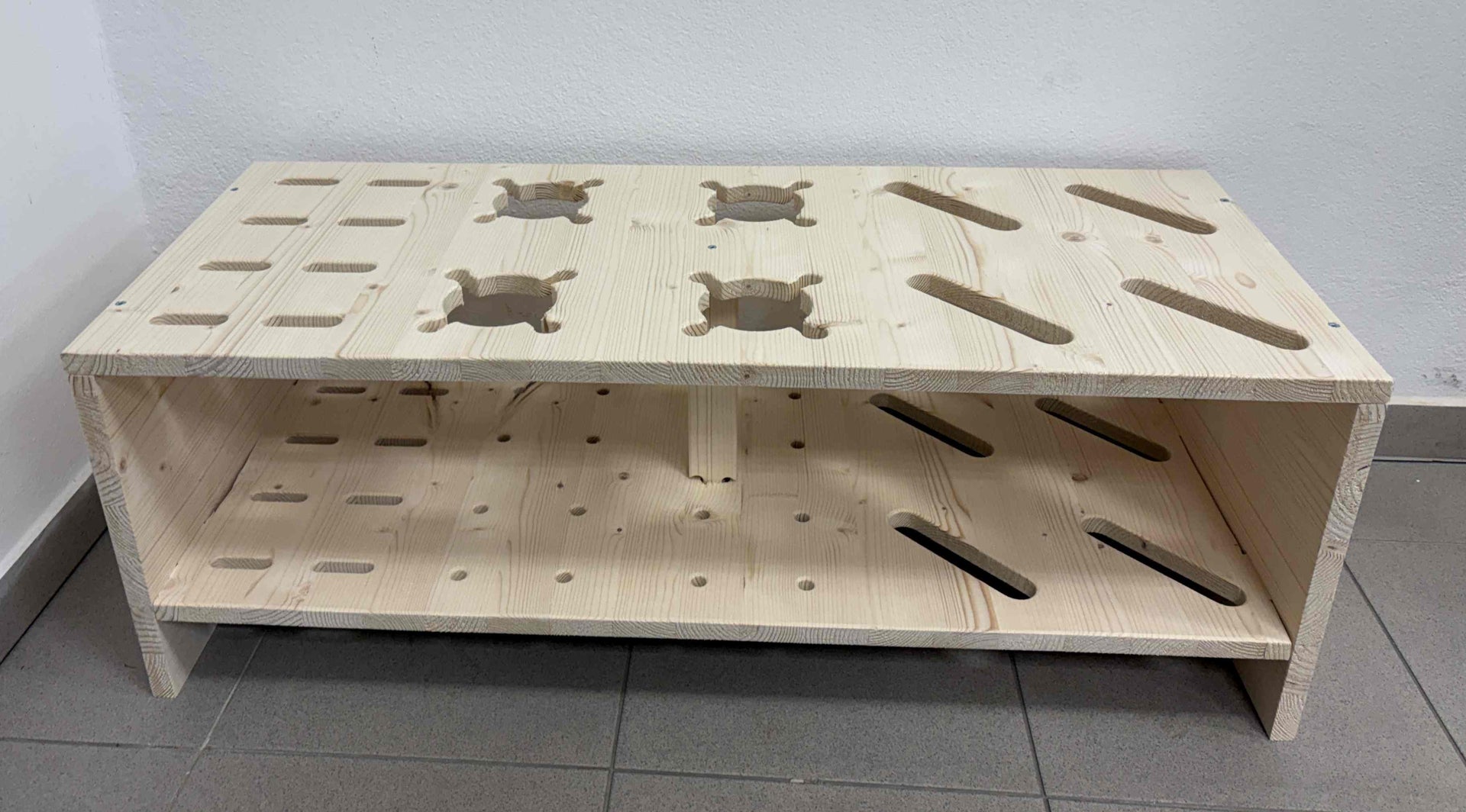 Kombinert Skistativ i tre for alpinski, langrennsski og staver - Naturfarge